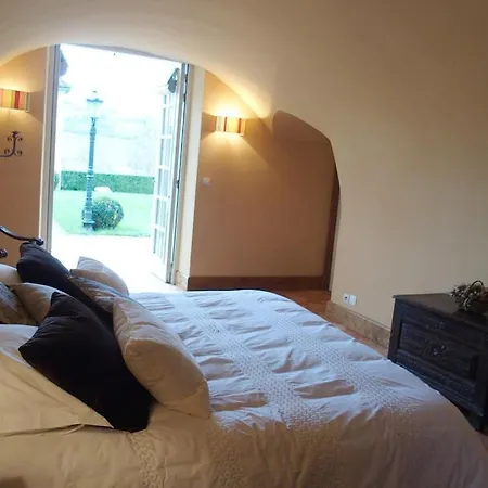 La Des Vignerons 4* Montreuil-aux-Lions