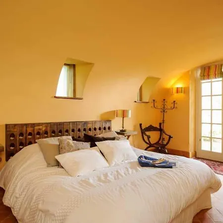 La Des Vignerons Montreuil-aux-Lions