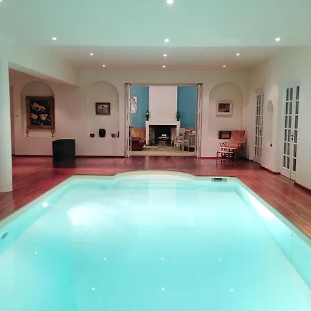 La Des Vignerons Couette-café 4*