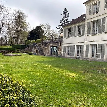 ベッド・アンド・ブレックファスト La Des Vignerons Montreuil-aux-Lions